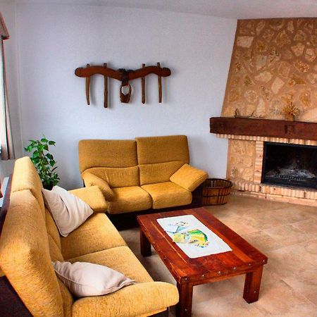 Casa Rural Ca'L Gonzalo Almazán Exterior foto